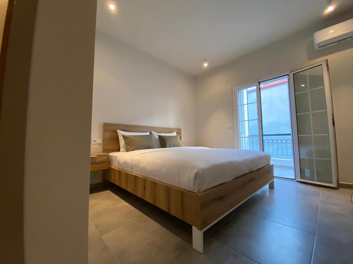 Villa Eleni Greece - Wonderful Sea View Studios Nea Roda Buitenkant foto