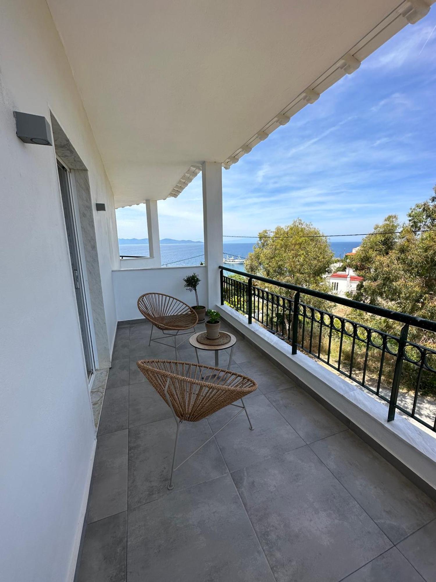 Villa Eleni Greece - Wonderful Sea View Studios Nea Roda Buitenkant foto